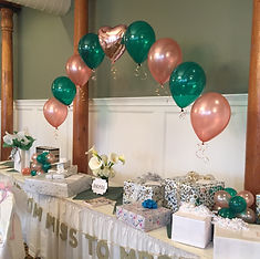Fratellos Bridal Shower Simple Table Balloon Arch by Eye Candy Balloons