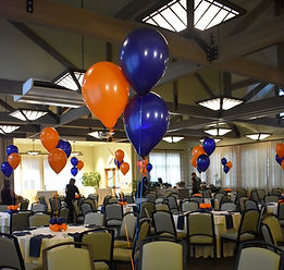 Balloon Bouquet Centerpieces by Eye Candy Balloons