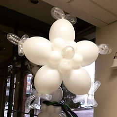 Balloon Snowflake Decoration by Eye Candy Balloons